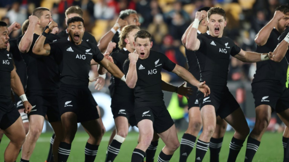Rugby: l'&eacute;quipe des All Blacks rattrap&eacute;e par le Covid avant un test match contre l'Irlande