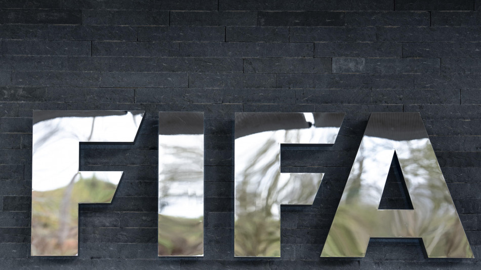 Fifa: mercato di riparazione, solo la Premier spende piu' della serie A