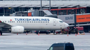 Prise d'otage d'un p&egrave;re de famille sur l'a&eacute;roport de Hambourg