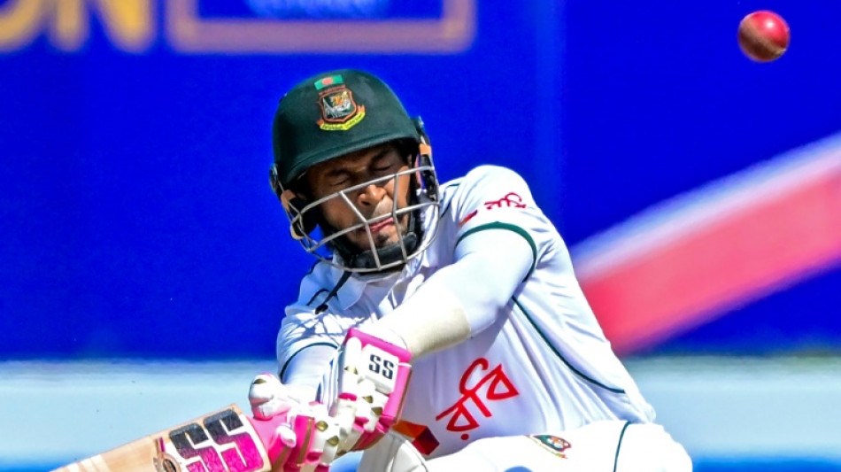 Bangladesh tighten grip on first Sri Lanka Test
