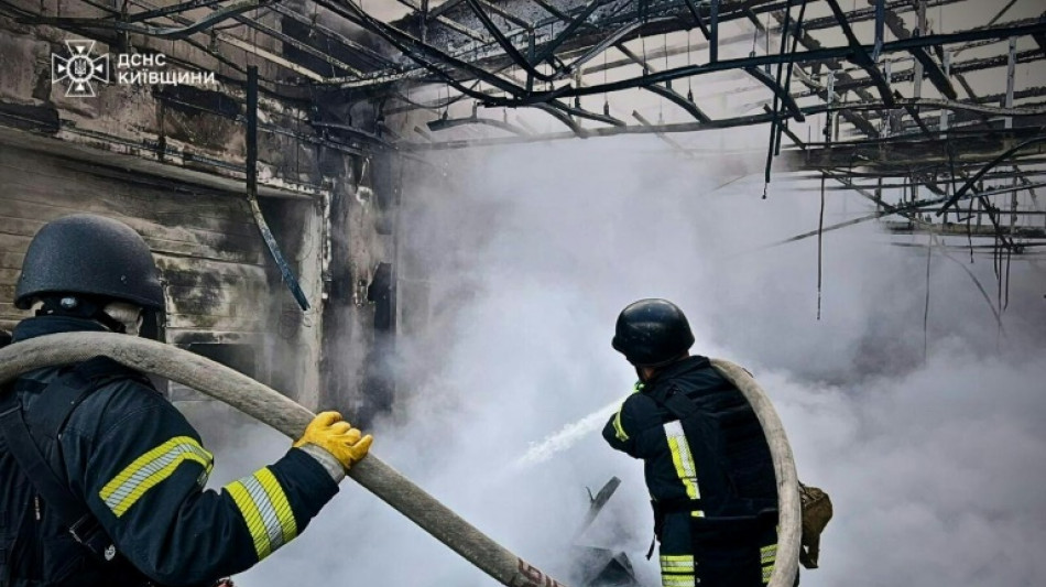 Zelensky se re&uacute;ne com Vance em Roma na v&eacute;spera do esperado telefonema Trump-Putin