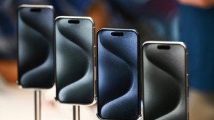Sinkende iPhone-Verk&auml;ufe stellen Apple vor Herausforderungen - Aktie steigt dennoch
