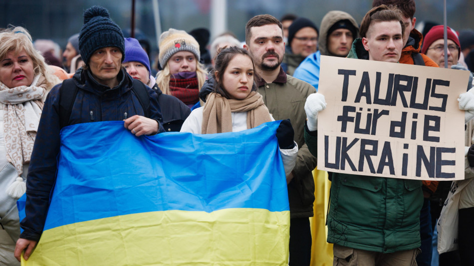 Berlino, 'non intendiamo inviare Taurus in Ucraina'
