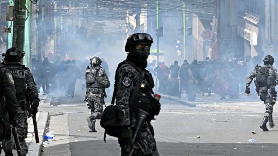 Fresh confrontation between police, protesters in Bolivia