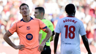 Sevilla rout 'horrendous' Barca in Liga thrashing