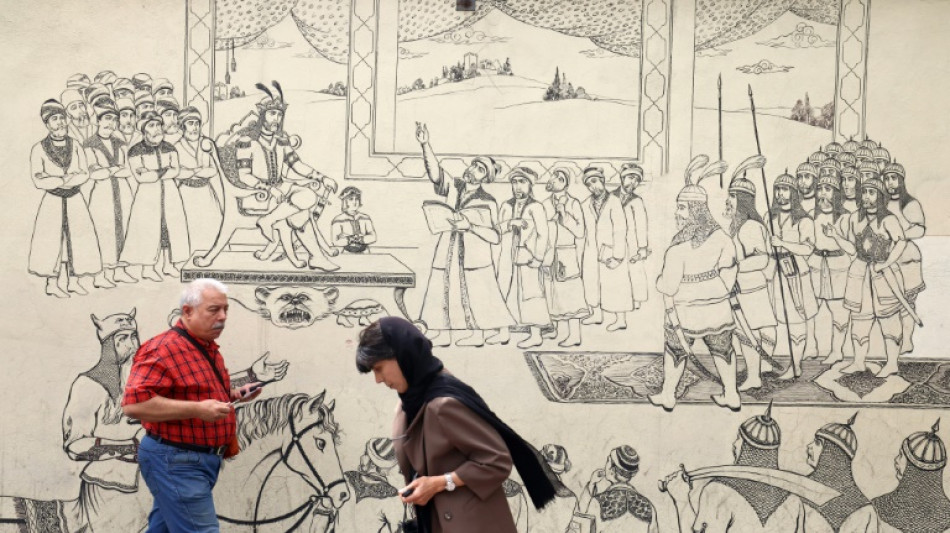 Ir&aacute;n y EEUU concluyen el tercer ciclo de di&aacute;logo sobre el programa nuclear