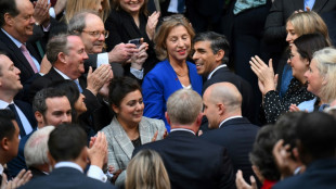 Rishi Sunak tendr&aacute; que poner en pie una econom&iacute;a brit&aacute;nica de rodillas