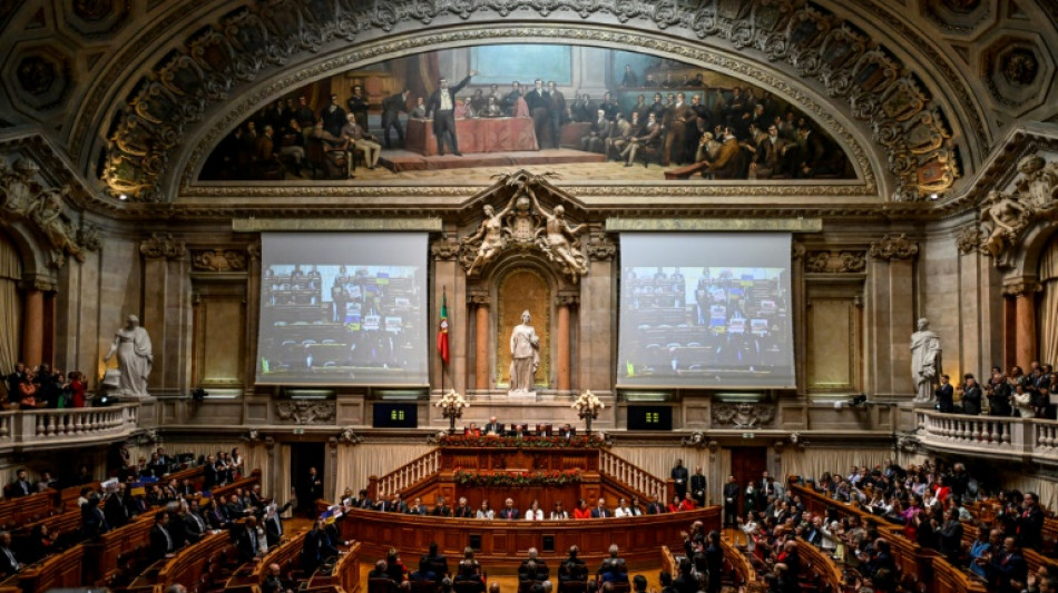 Lula &eacute; vaiado pela extrema direita no Parlamento portugu&ecirc;s