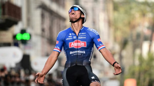 Milan-Sanremo: 62 ans apr&egrave;s "Poupou", le chef d'oeuvre de Van der Poel
