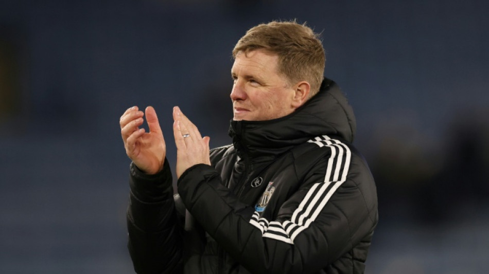 Newcastle boss Howe admitted to hospital