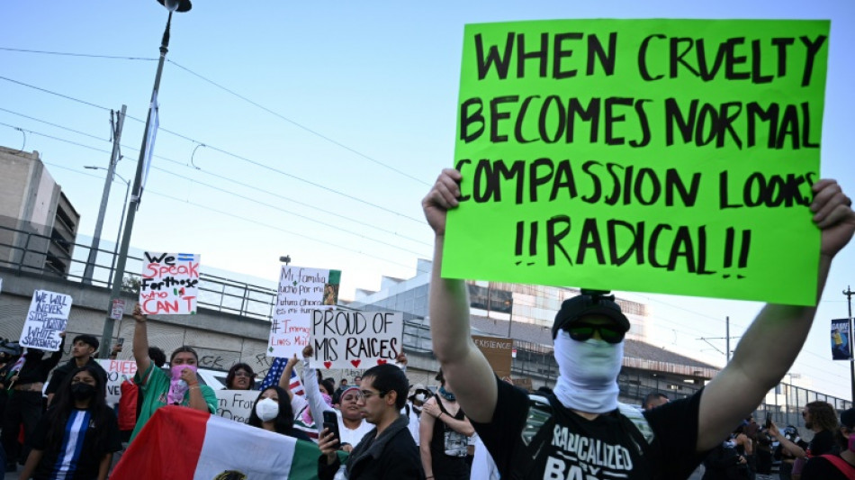 Advers&aacute;rios dos EUA fomentam desinforma&ccedil;&atilde;o sobre os protestos em Los Angeles