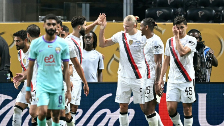 Manchester City atropela Al-Ain (6-0) e garante vaga nas oitavas da Copa de Clubes