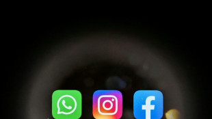 Apr&egrave;s le suicide de son fils de 15 ans, une m&egrave;re d&eacute;nonce le silence des plateformes num&eacute;riques