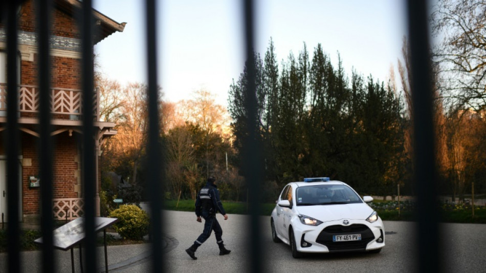 Paris: un morceau de corps de femme retrouv&eacute; dans le parc des Buttes-Chaumont
