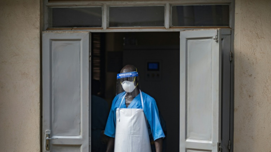 Uganda anuncia no tener ya ning&uacute;n enfermo de &eacute;bola