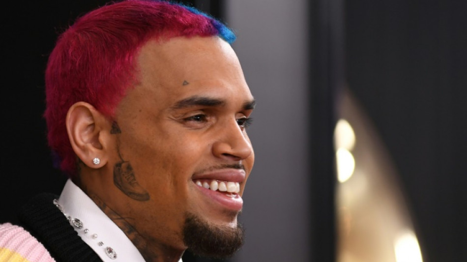 Le chanteur Chris Brown inculp&eacute; de coups et blessures volontaires au Royaume-Uni