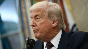 EUA vai abrir centro de deten&ccedil;&atilde;o em base militar perto do M&eacute;xico