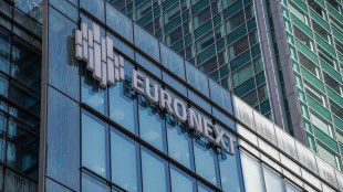 Borsa: Europa positiva in apertura, Parigi +0,6%, Londra +0,76%