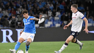 Napoli ko con il Bologna, qualificazione Champions rinviata