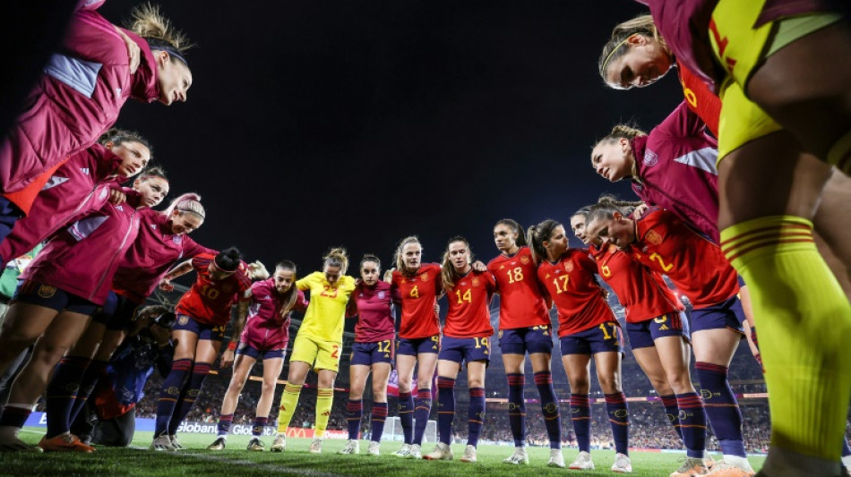 Maioria das campe&atilde;s do mundo pela Espanha decide n&atilde;o voltar &agrave; sele&ccedil;&atilde;o