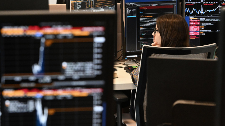 Volano i Titoli di Stato, spread Btp-Bund a 91 punti
