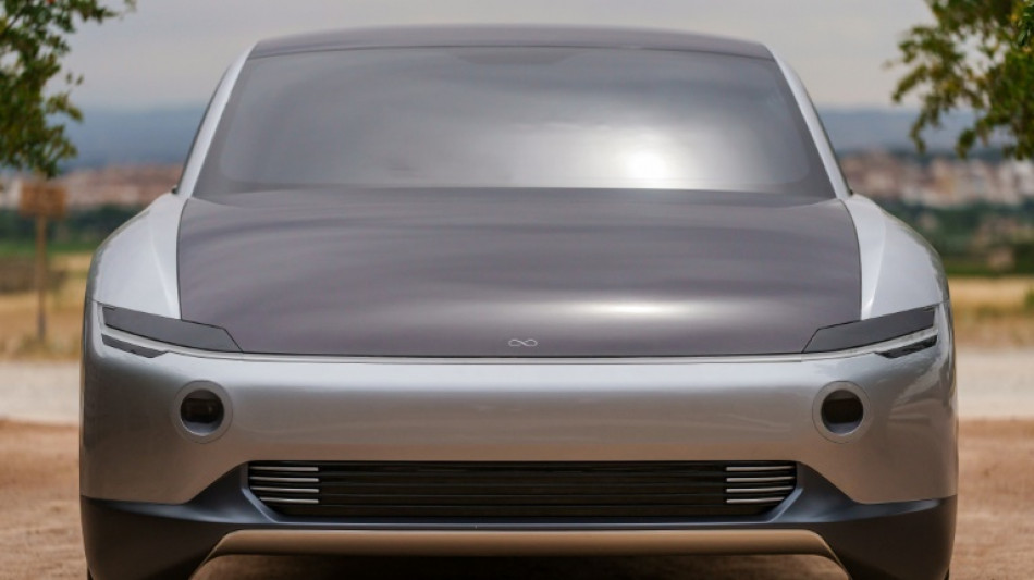 Voitures &eacute;lectriques: le r&ecirc;ve de la recharge solaire