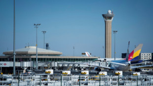 La polic&iacute;a mata a un hombre armado de un cuchillo en el aeropuerto Charles de Gaulle de Par&iacute;s