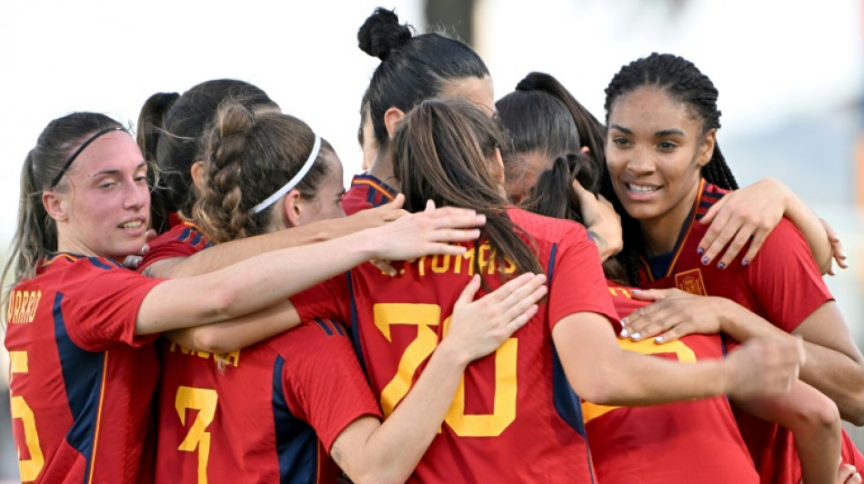 Espa&ntilde;a se impone con autoridad a Jamaica 3-0 en su estreno en la Copa de Naciones