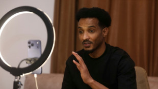 Accus&eacute; vraisemblablement &agrave; tort de l'enl&egrave;vement d'espions fran&ccedil;ais, le retour triomphal d'un Somalien expuls&eacute; des Etats-Unis