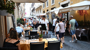 Dehors liberi fino a met&agrave; 2027, un anno in pi&ugrave; per il riordino