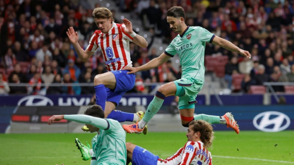 Atletico, Villarreal win to keep pressure on Liga giants