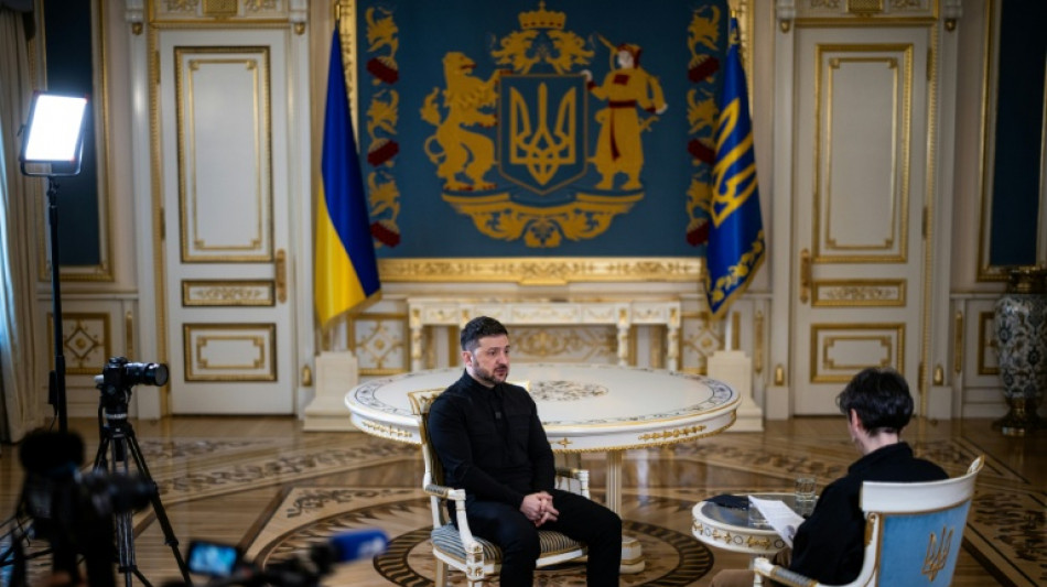 Selenskyj: Auch die USA verlangen von Ukraine Aufgabe des gesamten Donbass