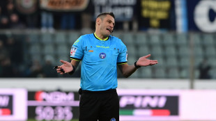 Calcio: Mariani arbitra la finale di Conference, Siebert per la Champions