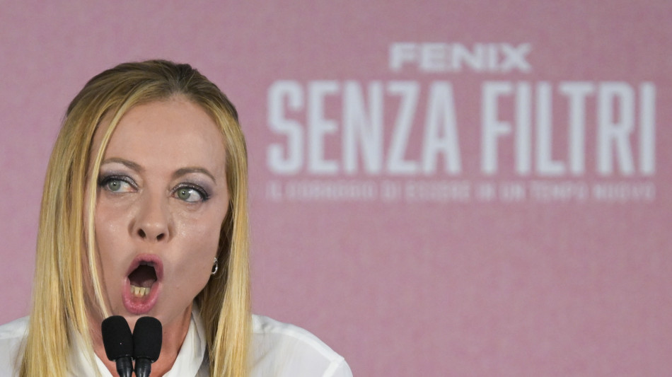 Meloni, le minacce si moltiplicano ma non abbiamo paura