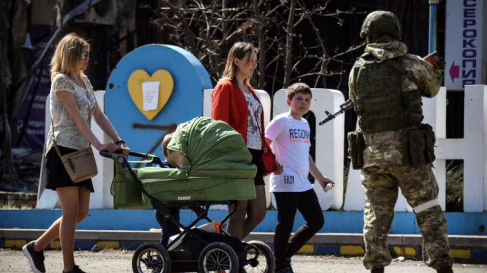 "&Ocirc; Russie, puissance sacr&eacute;e!": l'&eacute;cole reprend dans une ville ukrainienne conquise