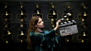 Los seguidores de la serie Downton Abbey podr&aacute;n consolarse con exposici&oacute;n y subasta antes de su final