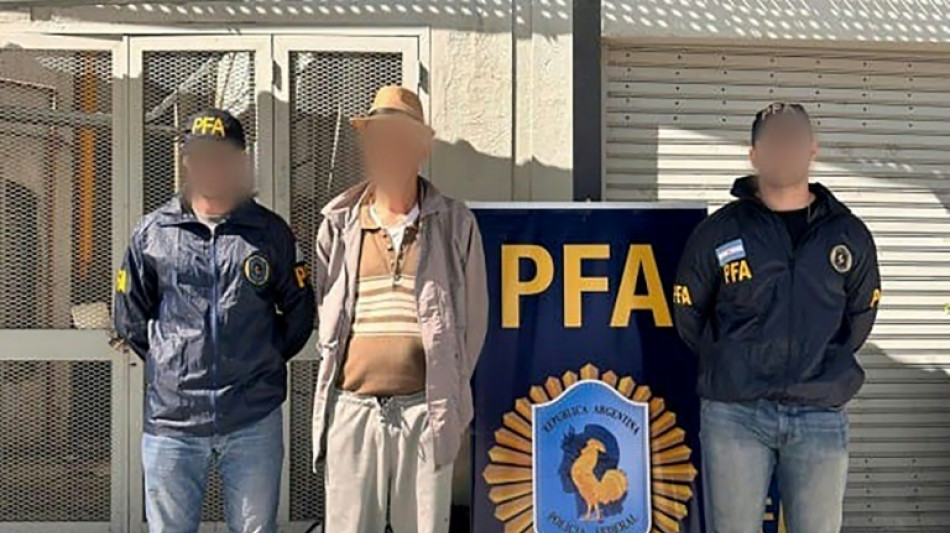 Tr&ecirc;s suspeitos de 'planejar ato terrorista' na Argentina s&atilde;o presos