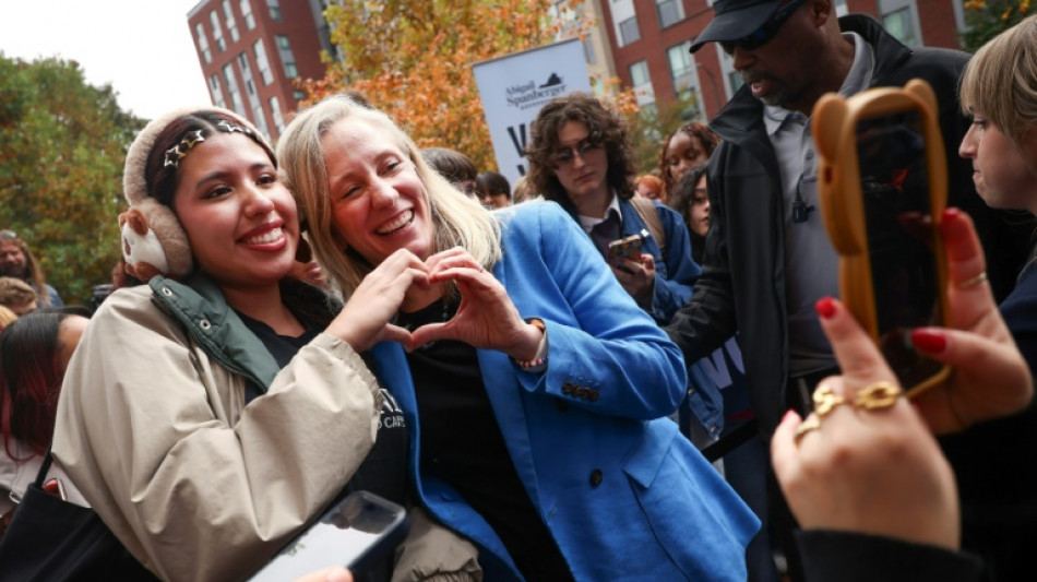 Partido Democrata conquista governo da Virg&iacute;nia em pleito crucial para Trump