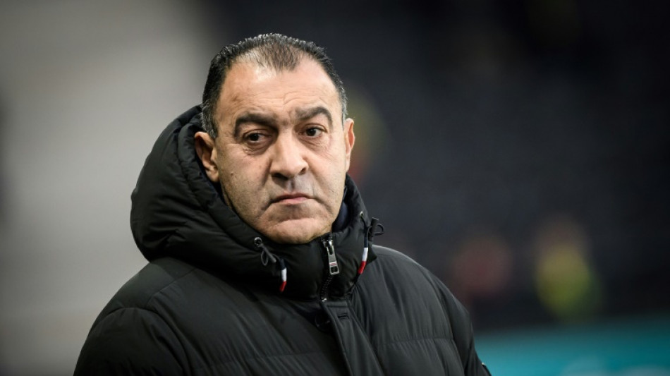 Foot: l'entra&icirc;neur d'Angers Bouhazama d&eacute;missionne apr&egrave;s des propos d&eacute;plac&eacute;s