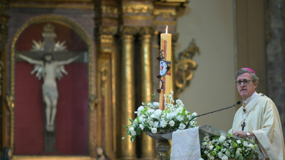 Vig&iacute;lia, missa e caminhadas: o adeus dos argentinos ao papa