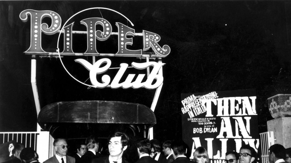 I 60 anni del Piper, il locale che cambi&ograve; la notte
