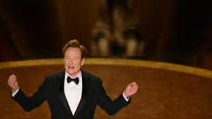 Les Oscars d&eacute;butent pour un duel serr&eacute; entre "Anora" et "Conclave"