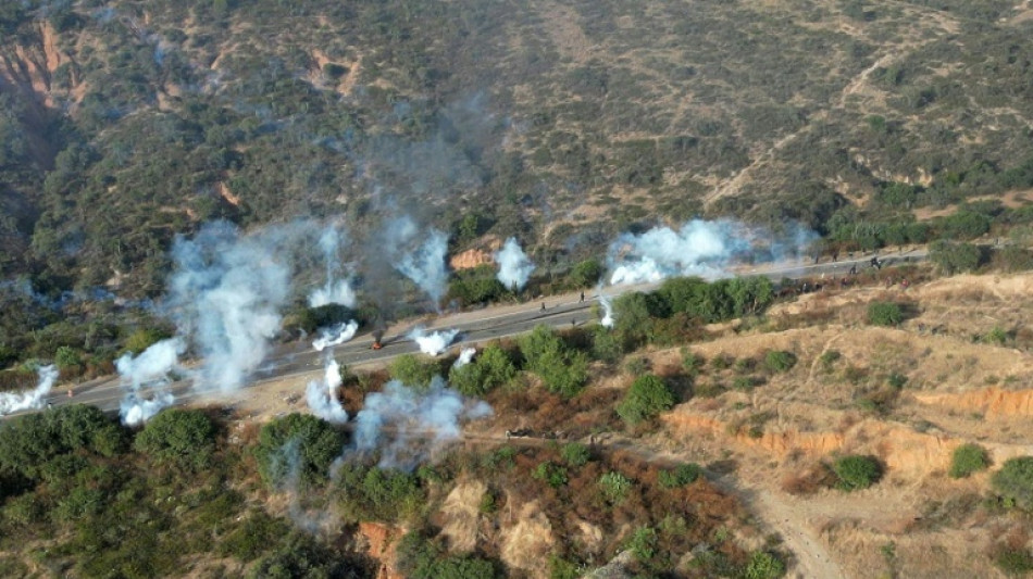 Cinco muertos en Bolivia en choques entre polic&iacute;as y partidarios de Evo Morales