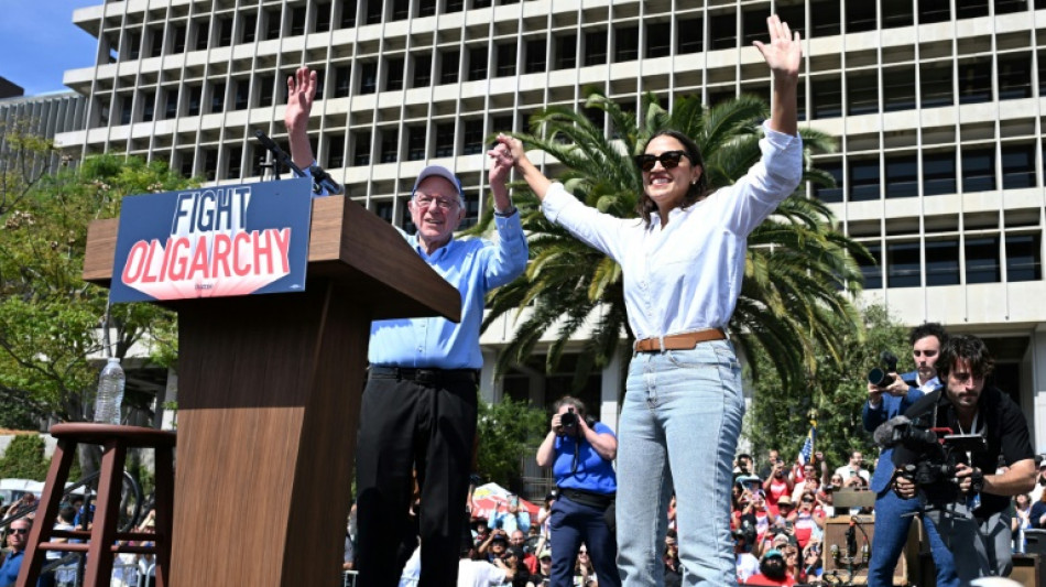 Bernie Sanders fights apathy on American left