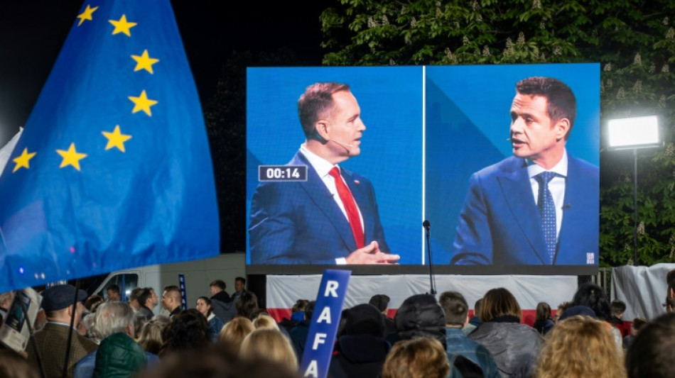 Pol&ocirc;nia escolhe entre um pr&oacute;-europeu e um nacionalista na acirrada elei&ccedil;&atilde;o presidencial