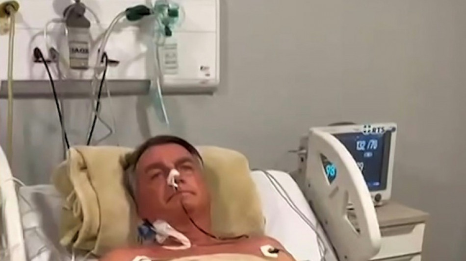 Bolsonaro dice que "probablemente" ser&aacute; operado en Brasilia