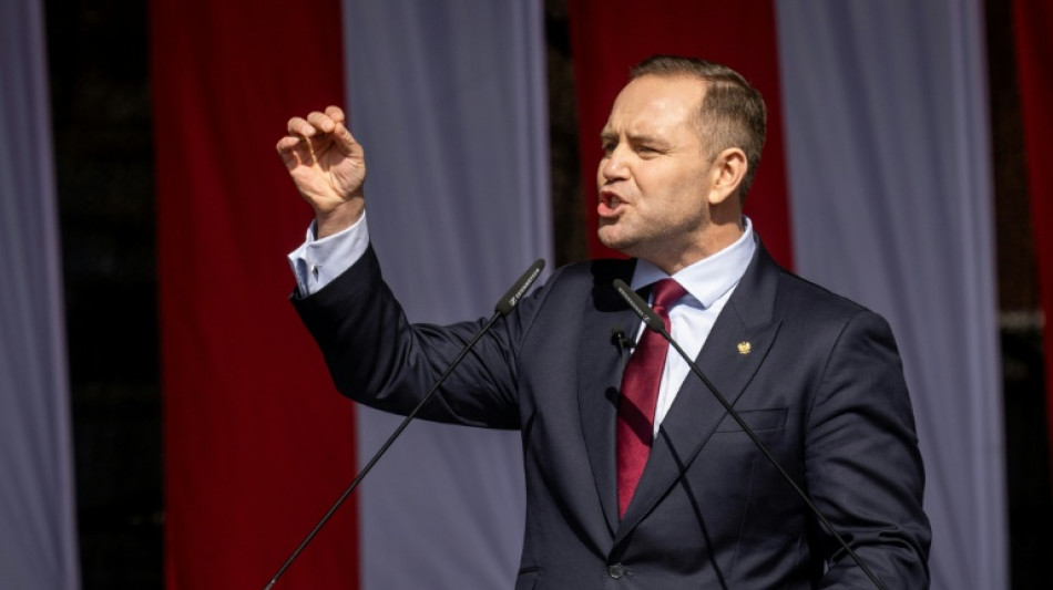 L'historien conservateur Karol Nawrocki investi président de la Pologne