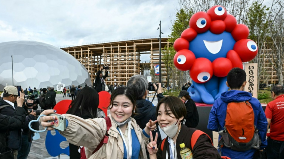 Osaka inaugura uma Expo 2025 futurista em um mundo de divisões