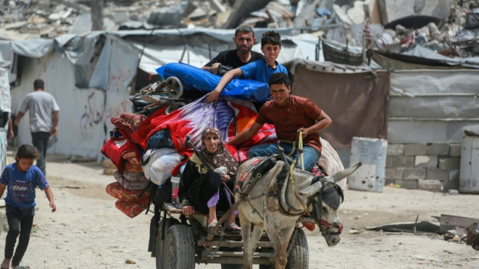 Equipes de emerg&ecirc;ncia de Gaza relatam 22 mortes em bombardeios israelenses