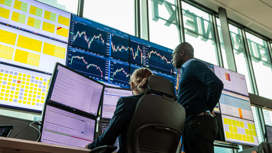 Borsa: l'Europa riduce il calo con i futures Usa, Milano -0,28%